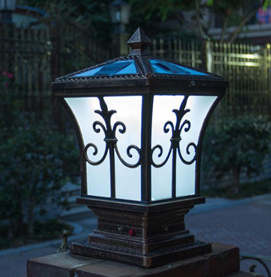 新城街道柱头灯