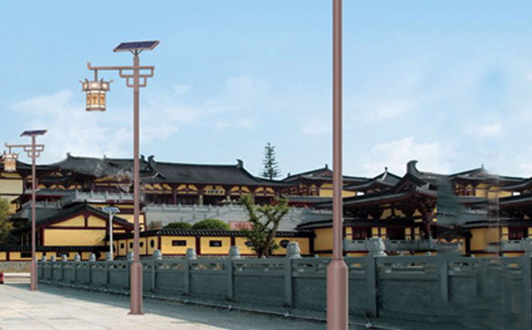 抗风型新城街道太阳能路灯：保障稳定照明不受风害