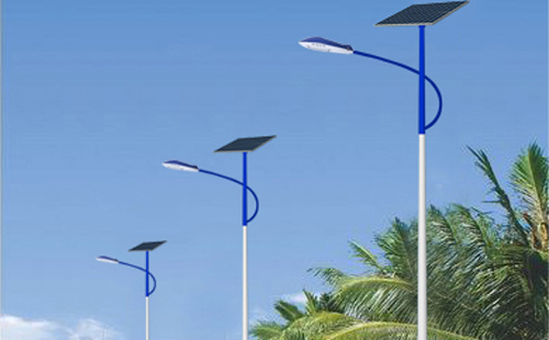 新城街道太阳能路灯防触电安全指南：如何选择与维护